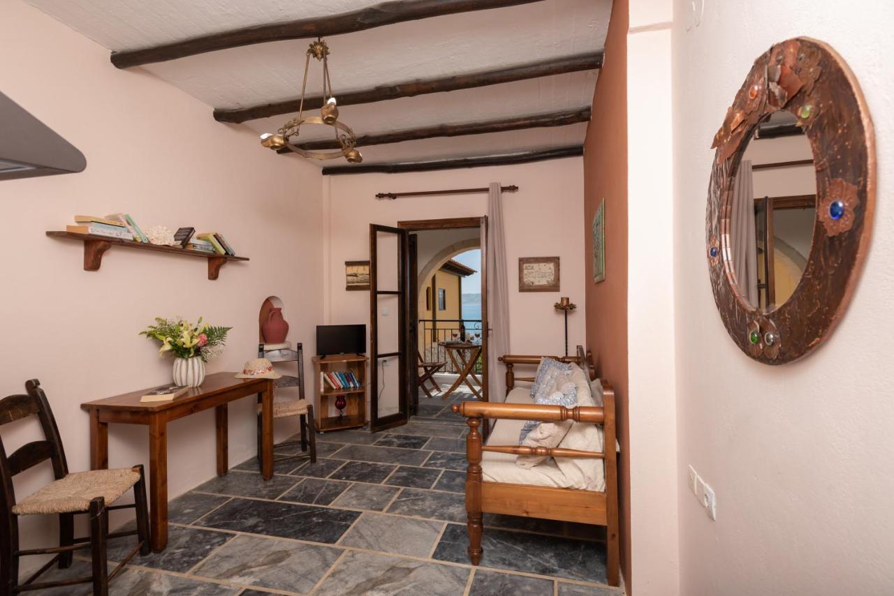 Villa Georgia คาลีเวส ภายนอก รูปภาพ