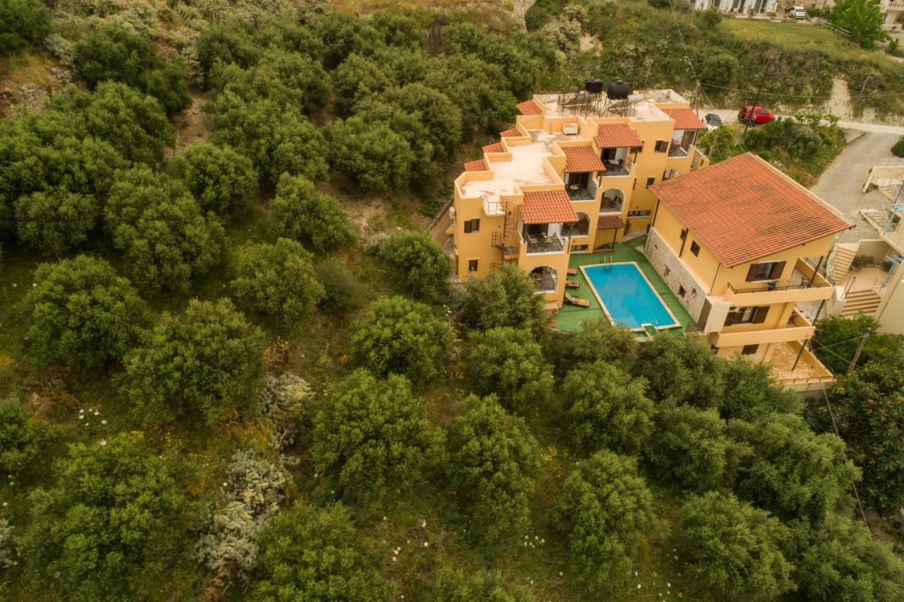 Villa Georgia คาลีเวส ภายนอก รูปภาพ